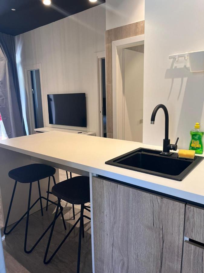 Marinac City Center Apartments & Rooms Spalato Esterno foto